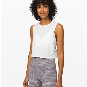 LULULEMON WHITE CROP MUSCLE TANK